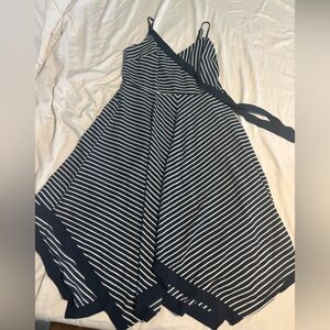 Banana Republic navy blue and White Zebra Pattern Top